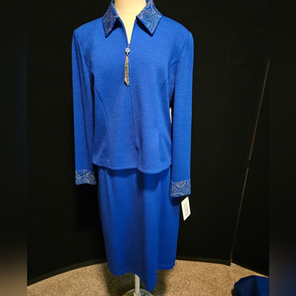 Elegant Blue Women's Skirt Set